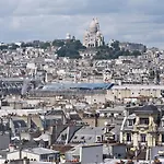 Abbesses Montmartre * Paris