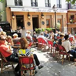 Abbesses Montmartre Apartment Paris
