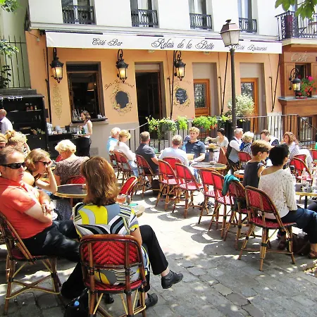 Abbesses Montmartre Appartamento Parigi